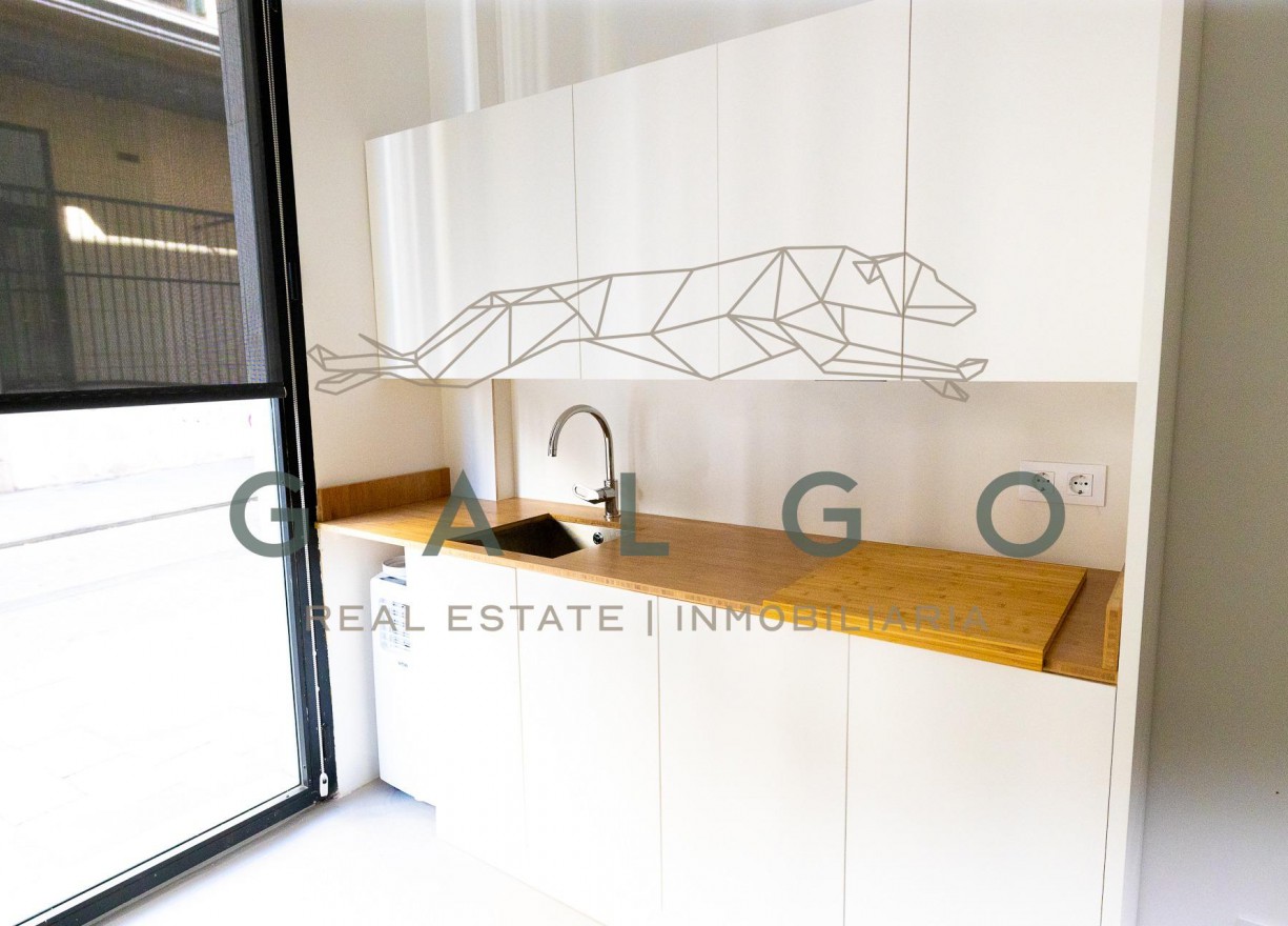 Alquiler a largo plazo - Apartamento - Valencia - Ciutat Vella
