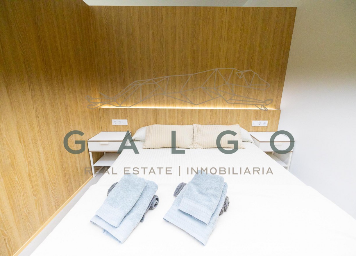 Alquiler a largo plazo - Apartamento - Valencia - Ciutat Vella