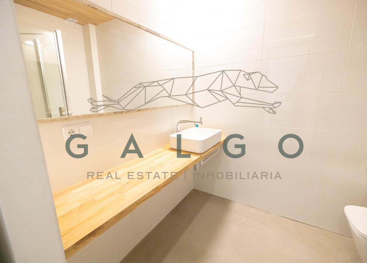 Alquiler a largo plazo - Apartamento - Valencia - Ciutat Vella