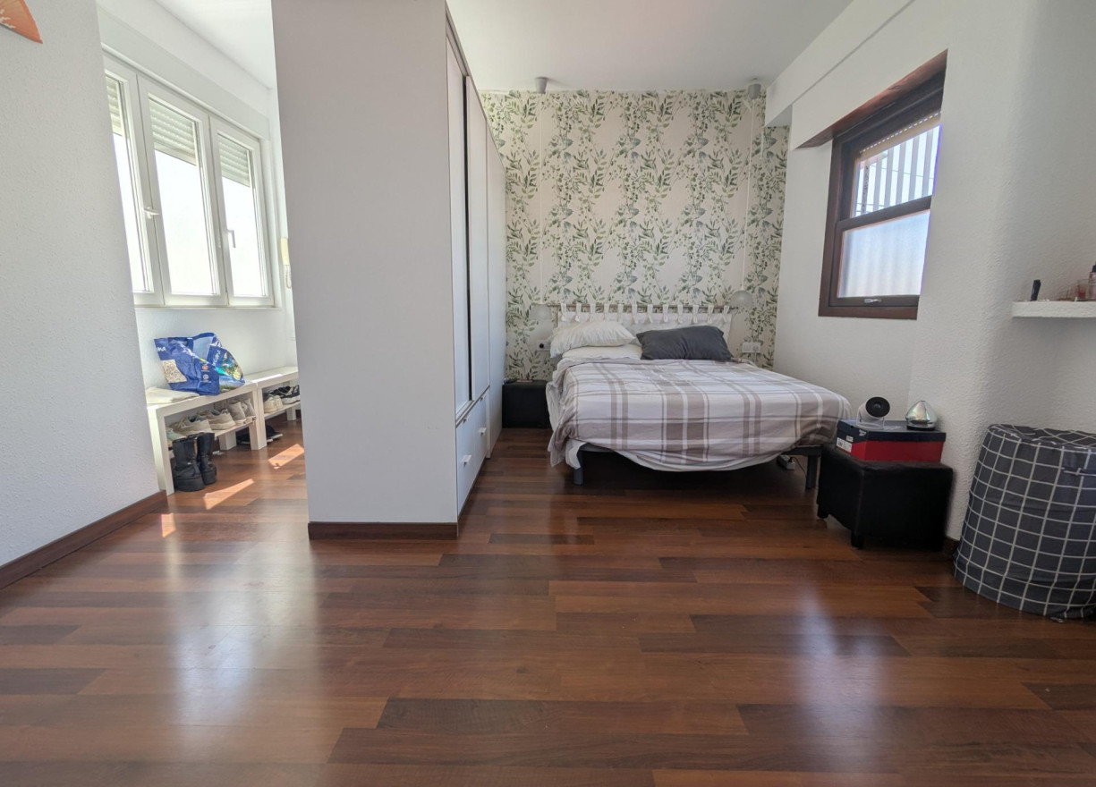 Alquiler a largo plazo - Apartamento - Valencia - Gran Vía