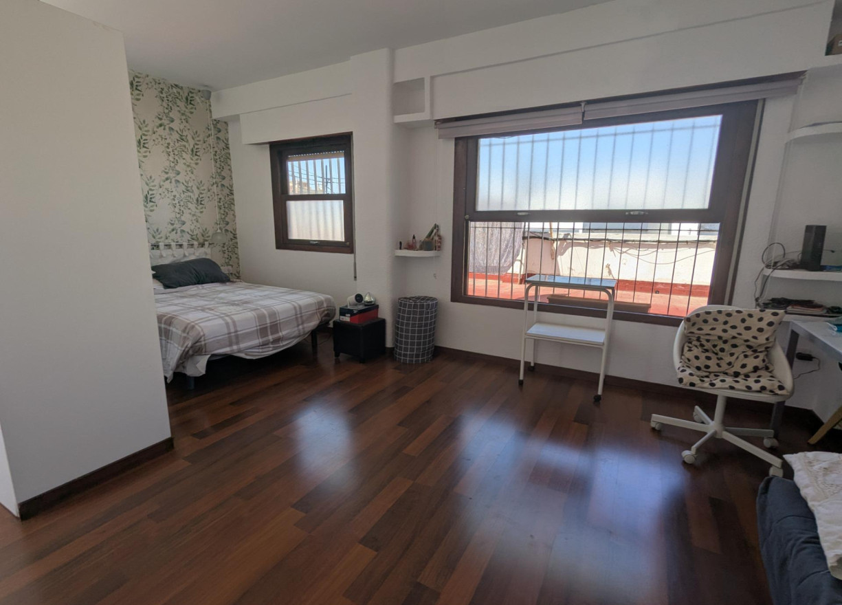 Alquiler a largo plazo - Apartamento - Valencia - Gran Vía