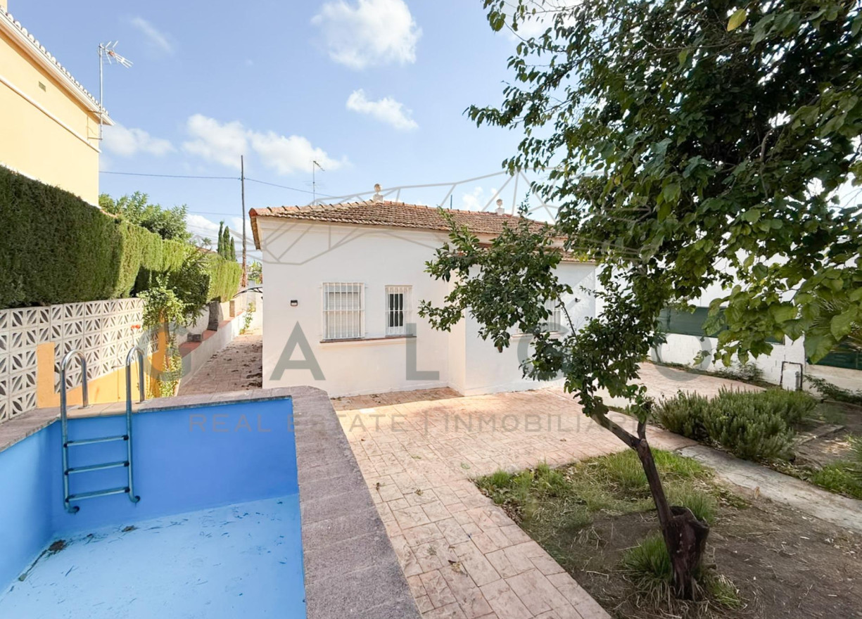 Alquiler a largo plazo - Casa - Paterna - LA CAÑADA
