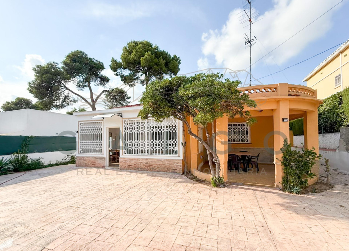 Alquiler a largo plazo - Casa - Paterna - LA CAÑADA