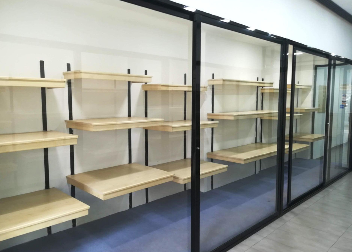 Alquiler a largo plazo - Local comercial - Valencia - El Pilar