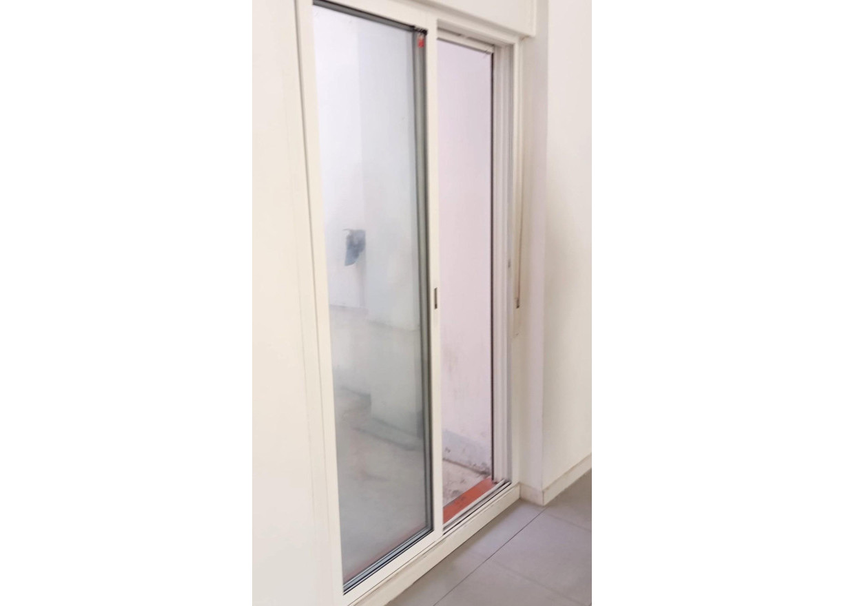 Alquiler a largo plazo - Local comercial - Valencia - Russafa - Ruzafa