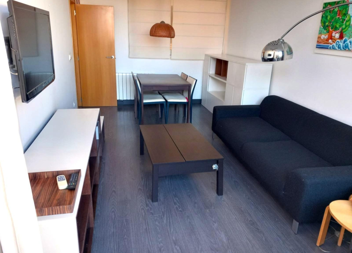 Alquiler a largo plazo - Piso - Valencia - El Pilar