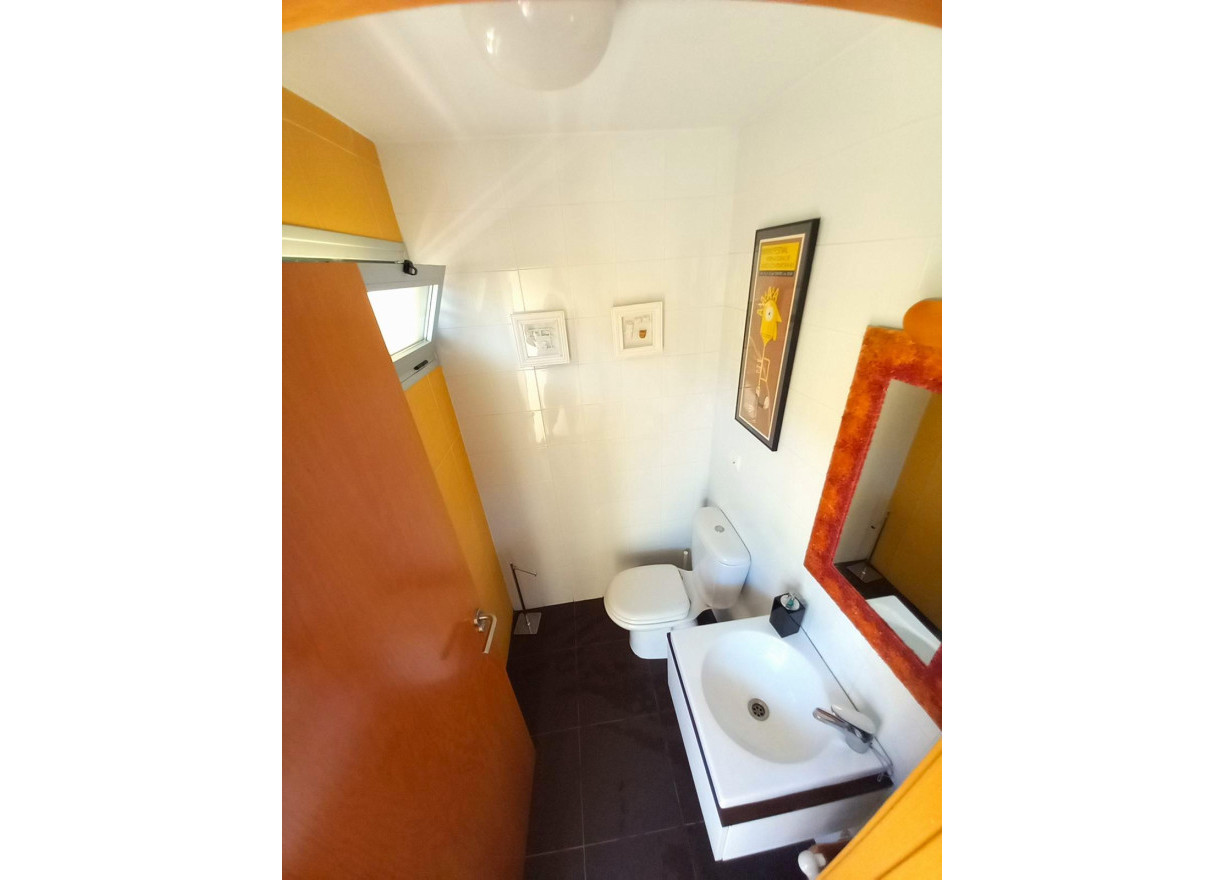 Alquiler a largo plazo - Piso - Valencia - El Pilar