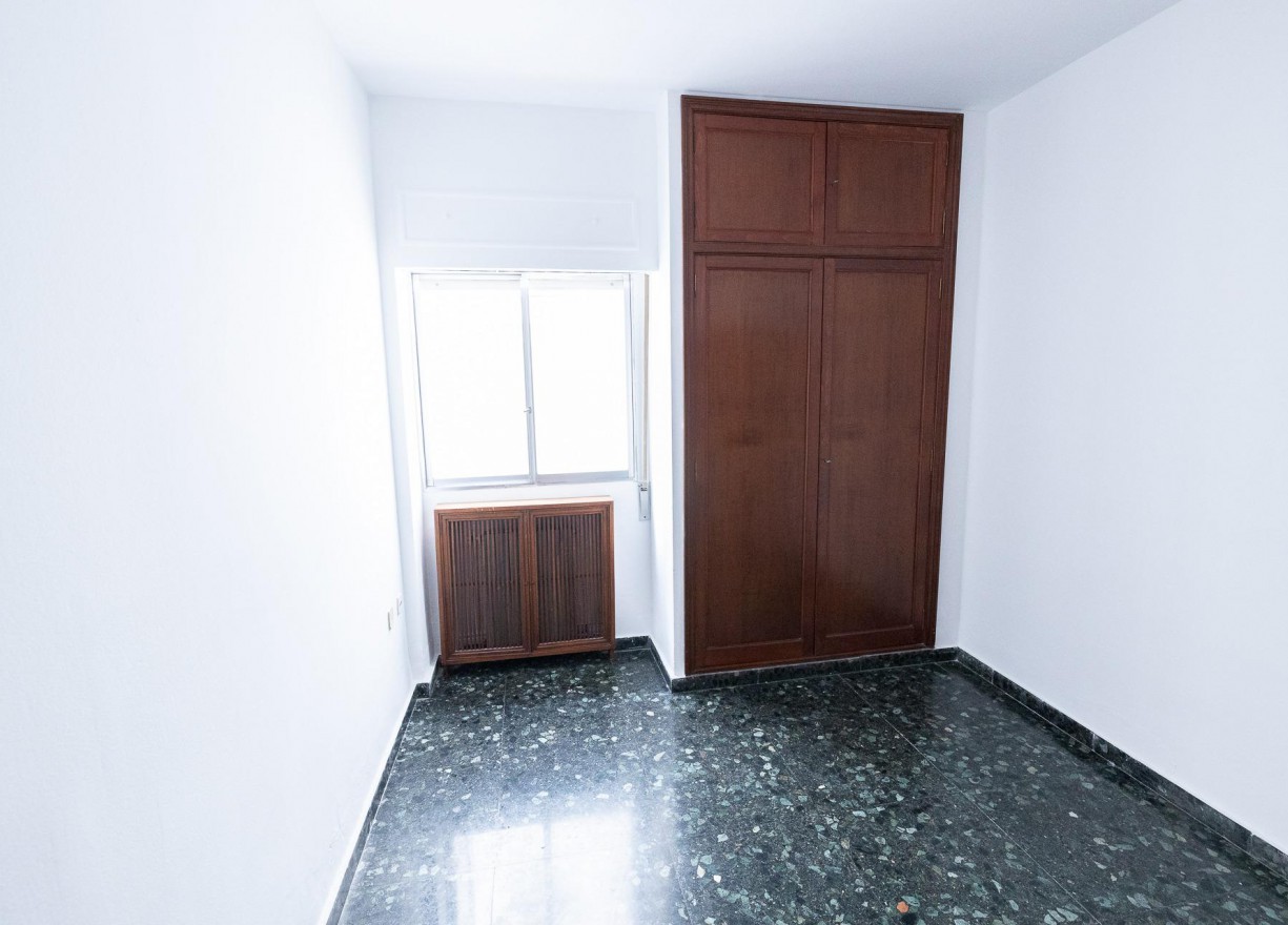 Alquiler a largo plazo - Piso - Valencia - El Pla del Remei