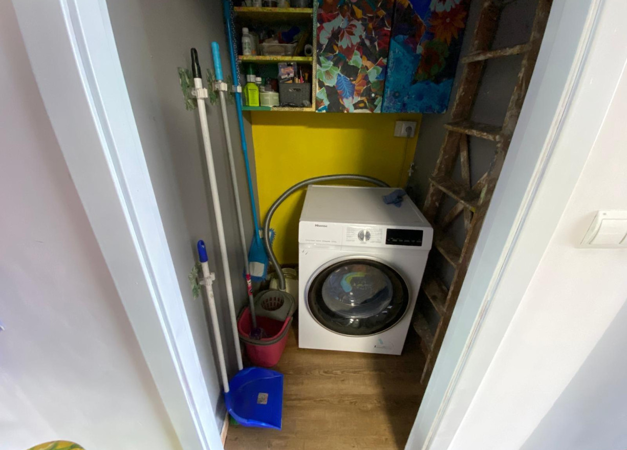 Alquiler a largo plazo - Piso - Valencia - En Corts