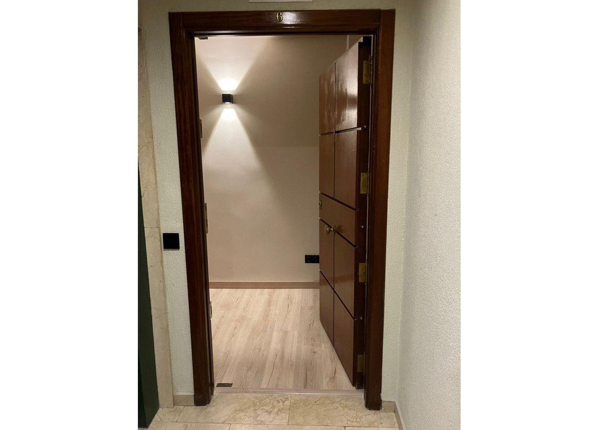 Alquiler a largo plazo - Piso - Valencia - Gran Vía