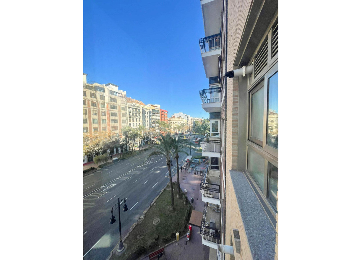 Alquiler a largo plazo - Piso - Valencia - Russafa - Ruzafa