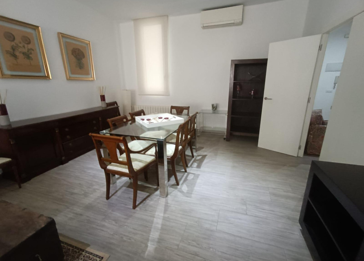 Alquiler a largo plazo - Piso - Valencia - Sant Francesc
