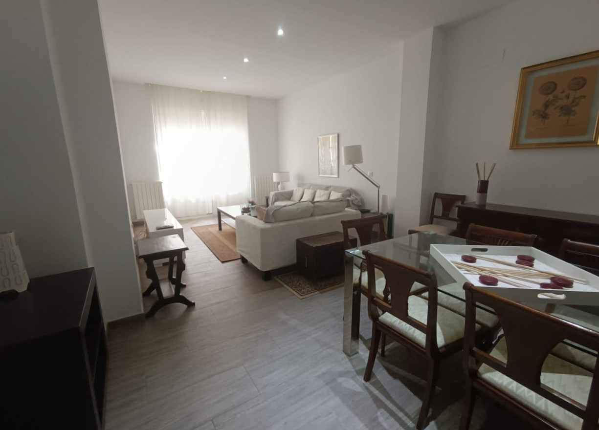 Alquiler a largo plazo - Piso - Valencia - Sant Francesc