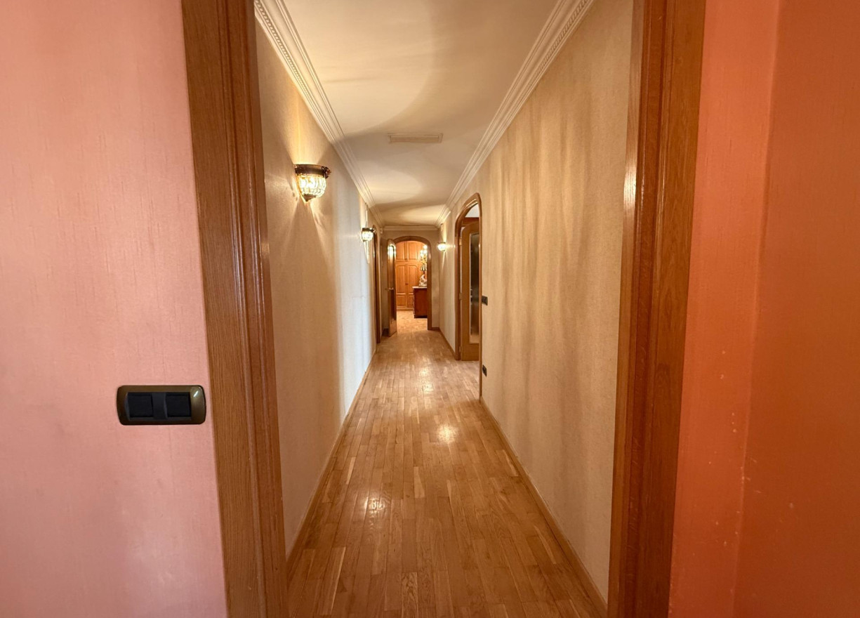 Alquiler a largo plazo - Piso - Valencia - Sant Francesc