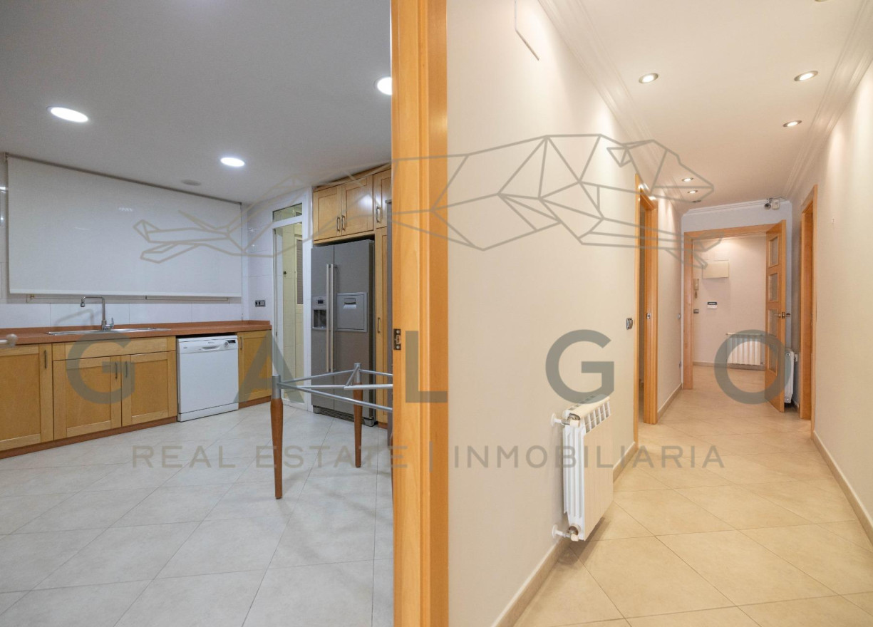 Alquiler a largo plazo - Piso - Valencia - Sant Francesc