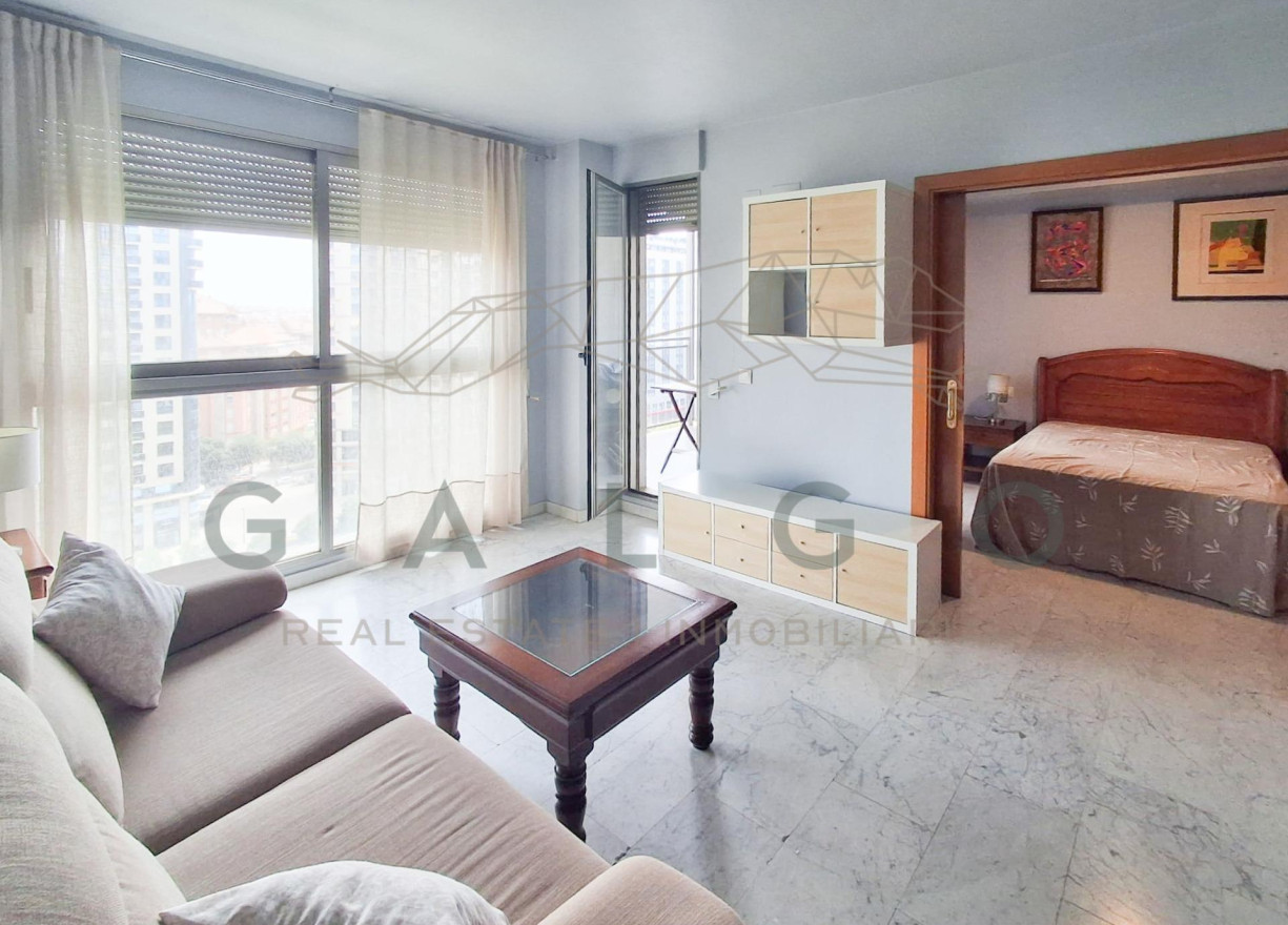 Alquiler a largo plazo - Piso - Valencia - Sant Pau