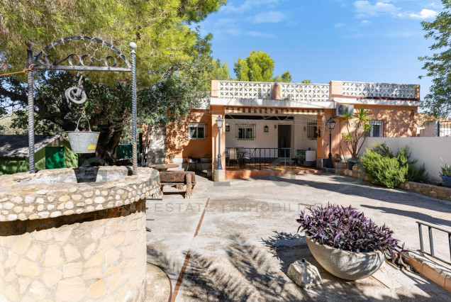 Chalet - Venta - Torrent -
                Monte Real