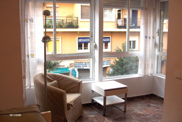 Flat - Long time Rental - Valencia -
                La Petxina