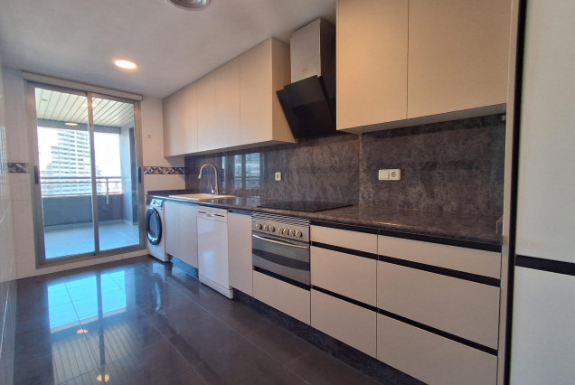 Flat - Long time Rental - Valencia -
                Sant Pau