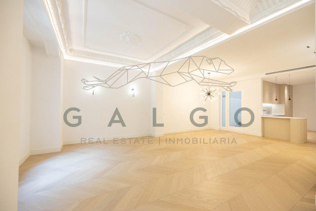Flat - Sale - Valencia - 00595