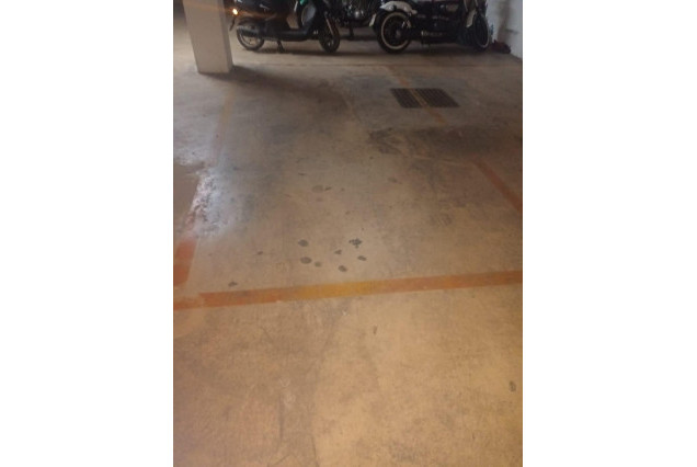 Garage - Revente - Valencia -
                L´Amistat - Amistad