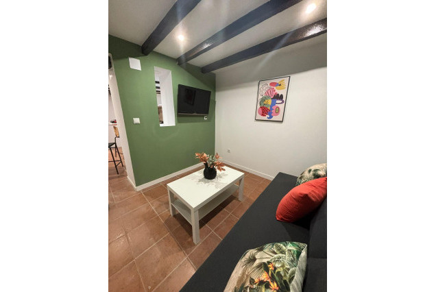 Ground floor - Long time Rental - Valencia -
                Centro - Sant Francesc