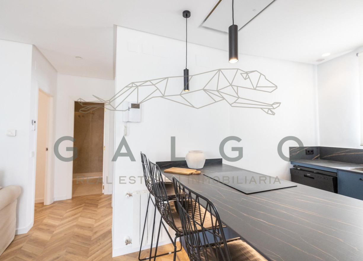 Location longue durée - Penthouse - Valencia - El Mercat