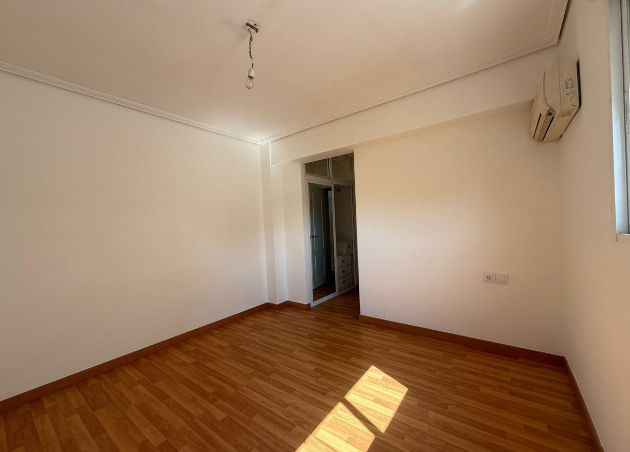 Location longue durée - Vloer - Valencia - Metro benimamet