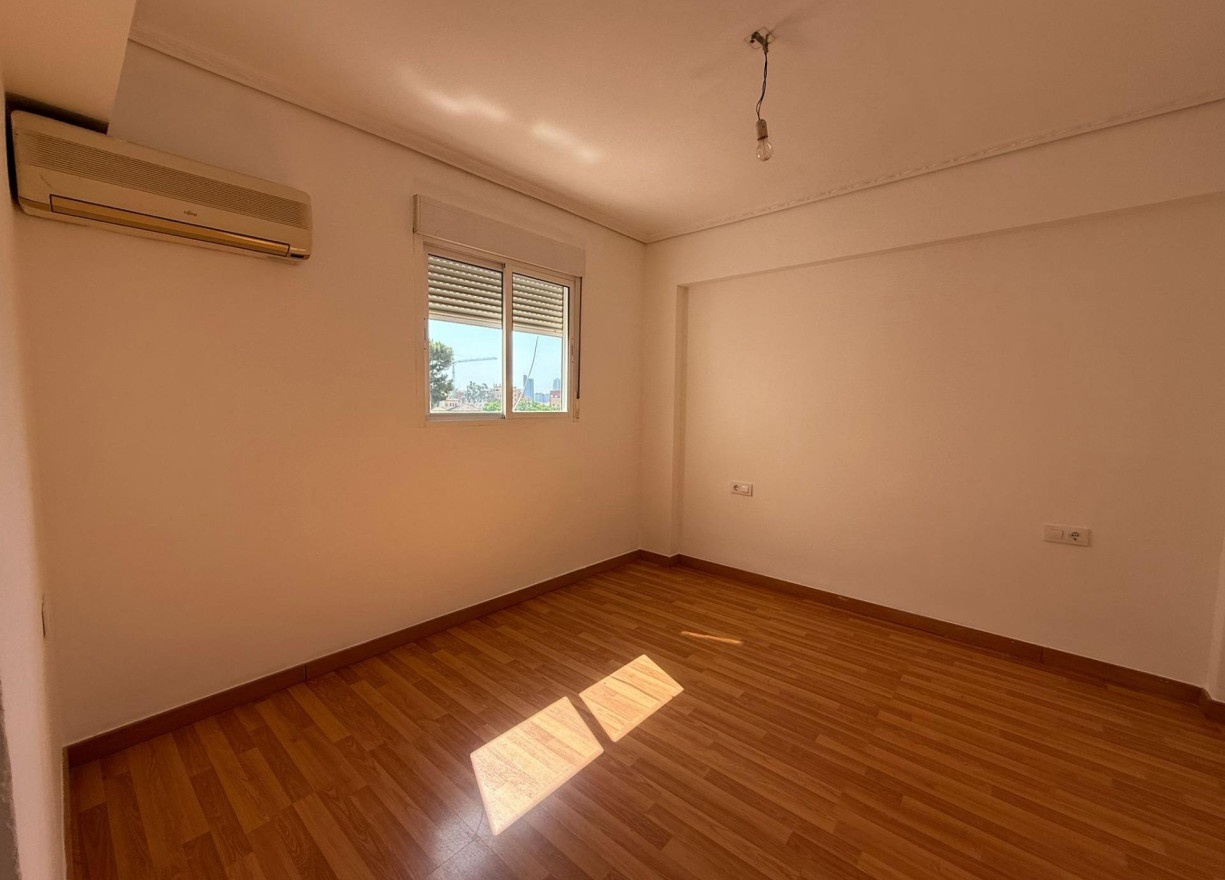 Location longue durée - Vloer - Valencia - Metro benimamet
