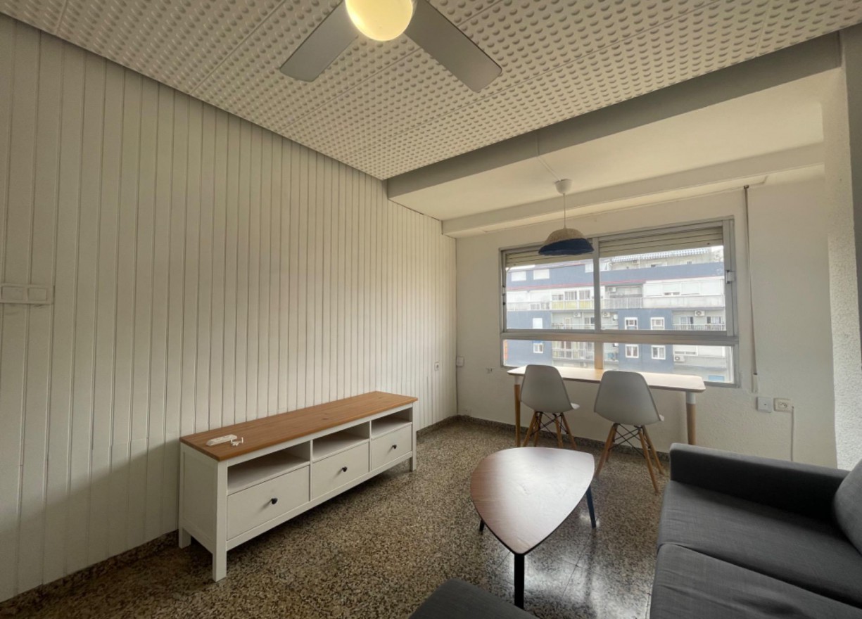 Location longue durée - Vloer - Valencia - Mont-Olivet