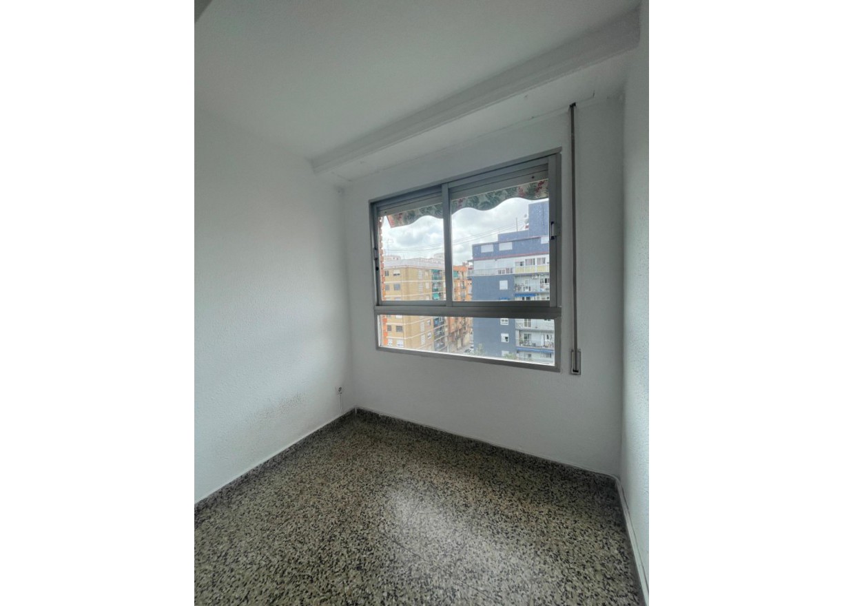 Location longue durée - Vloer - Valencia - Mont-Olivet