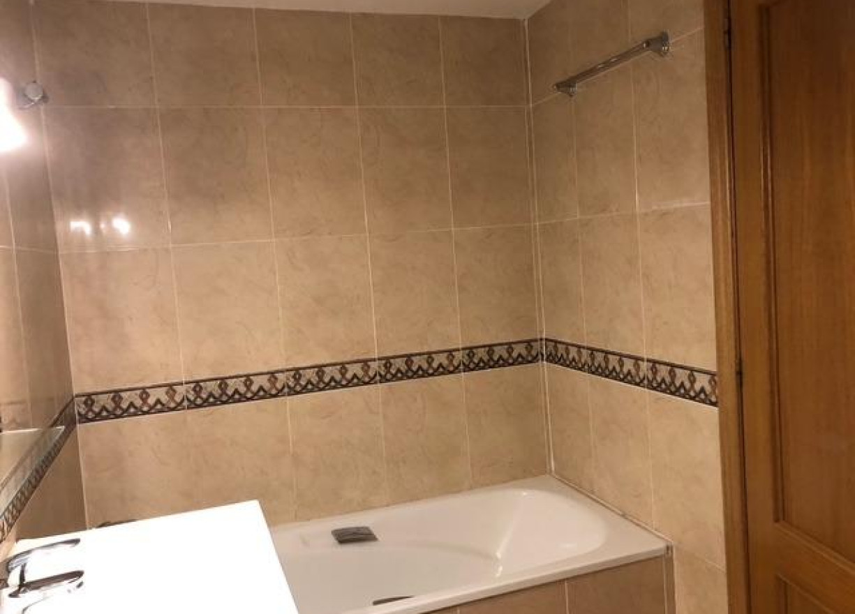 Location longue durée - Vloer - Valencia - Nou Benicalap