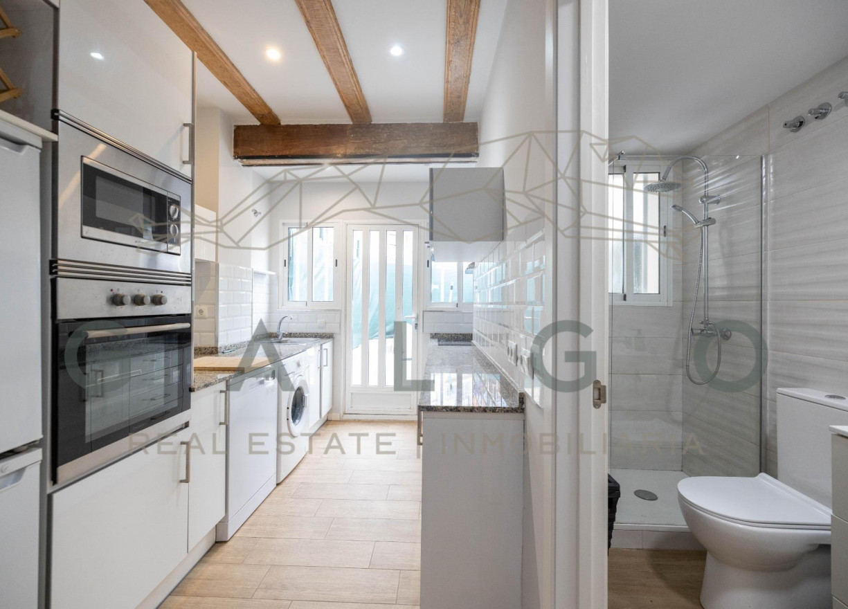 Location longue durée - Vloer - Valencia - Russafa