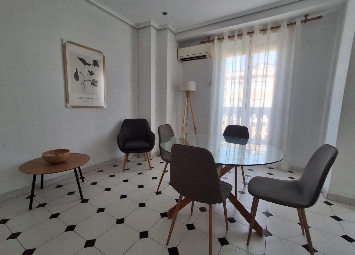 Location longue durée - Vloer - Valencia - Russafa
