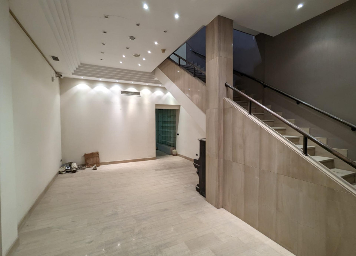 Long time Rental - Commercial premises - Valencia - Centro - Sant Francesc