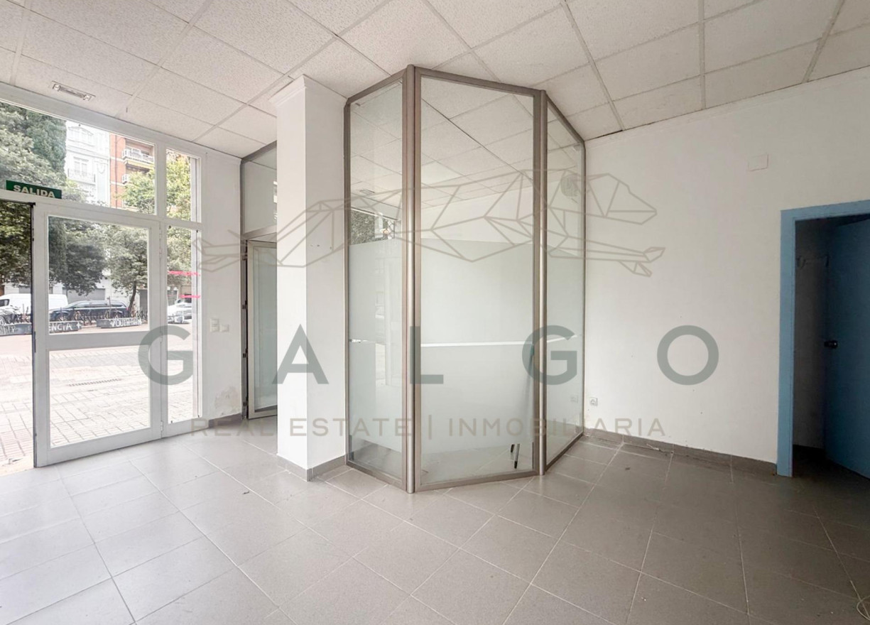 Long time Rental - Commercial premises - Valencia - Mestalla