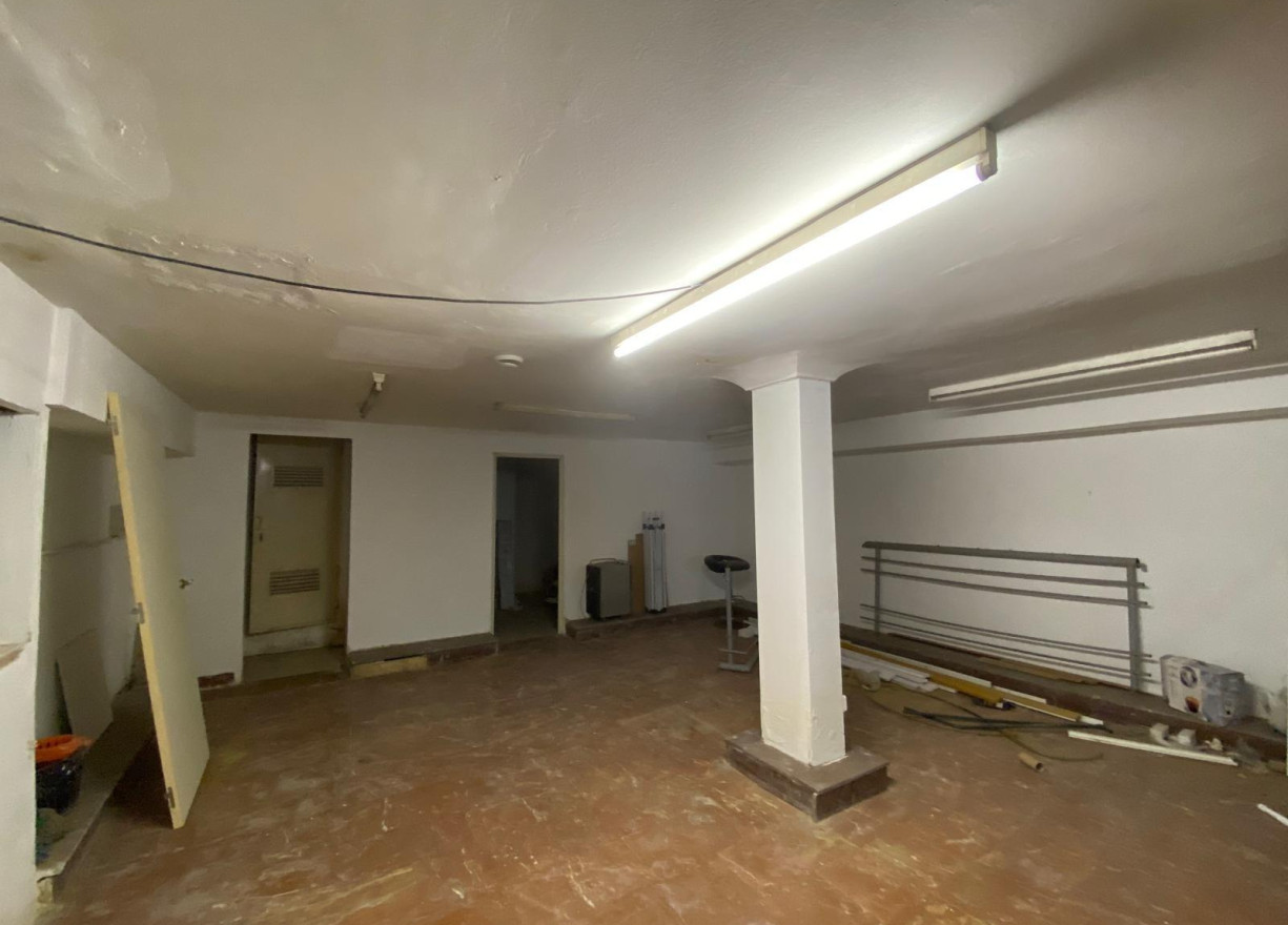 Long time Rental - Commercial premises - Valencia - Sant Francesc