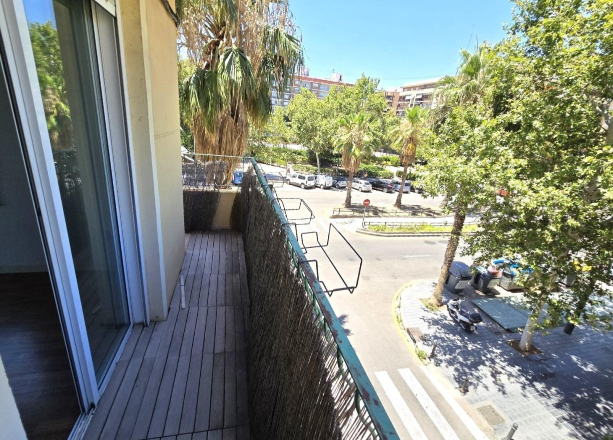 Long time Rental - Flat - Valencia - Gran Vía