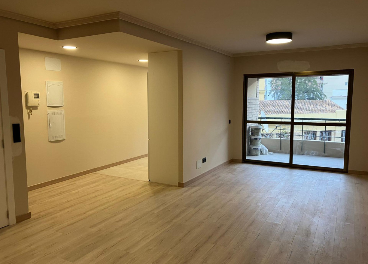 Long time Rental - Flat - Valencia - Gran Vía