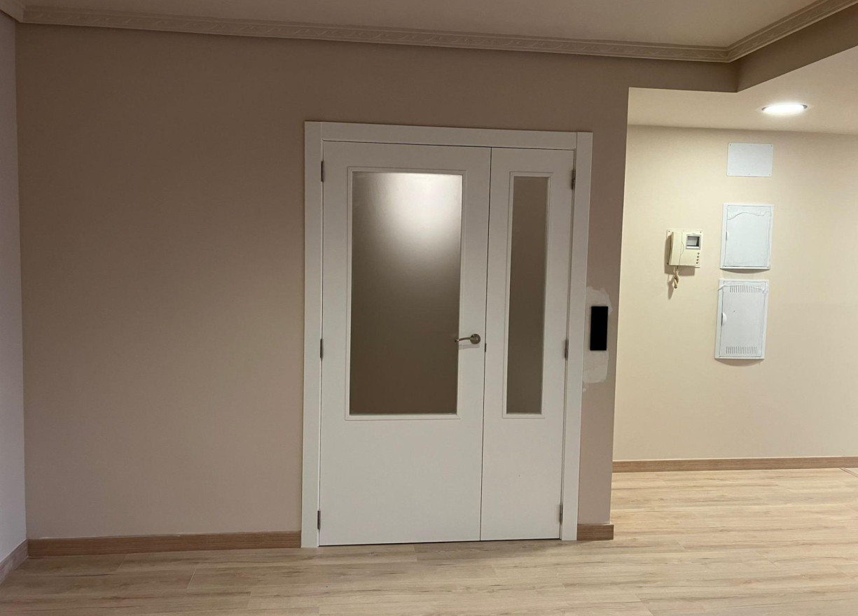 Long time Rental - Flat - Valencia - Gran Vía
