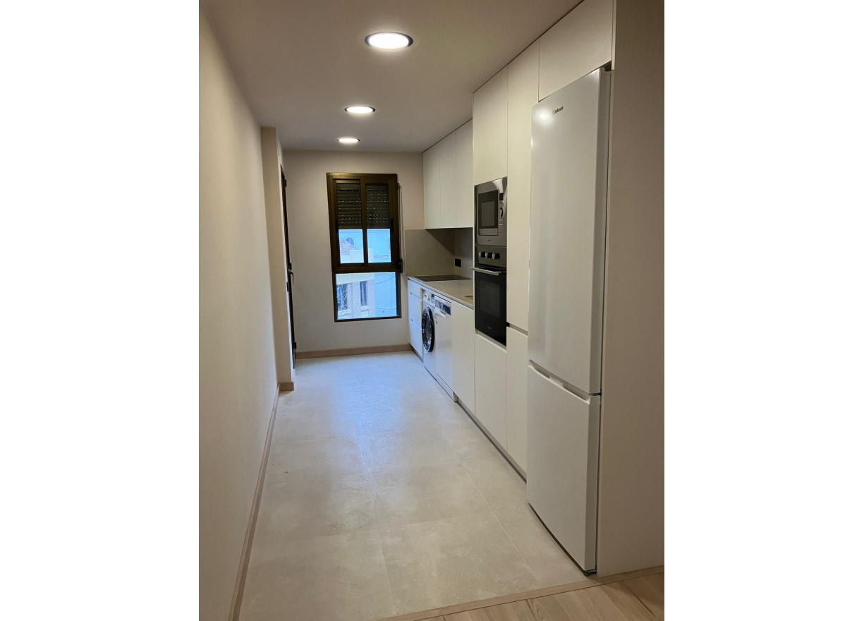 Long time Rental - Flat - Valencia - Gran Vía