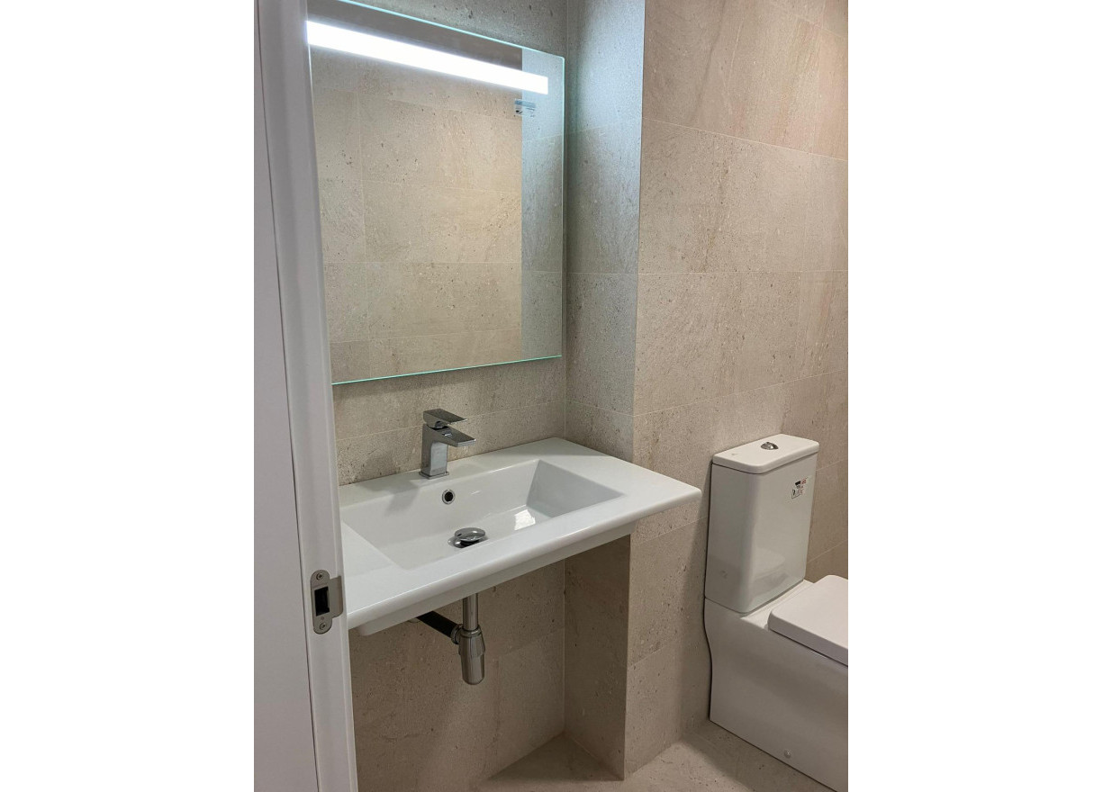 Long time Rental - Flat - Valencia - Gran Vía