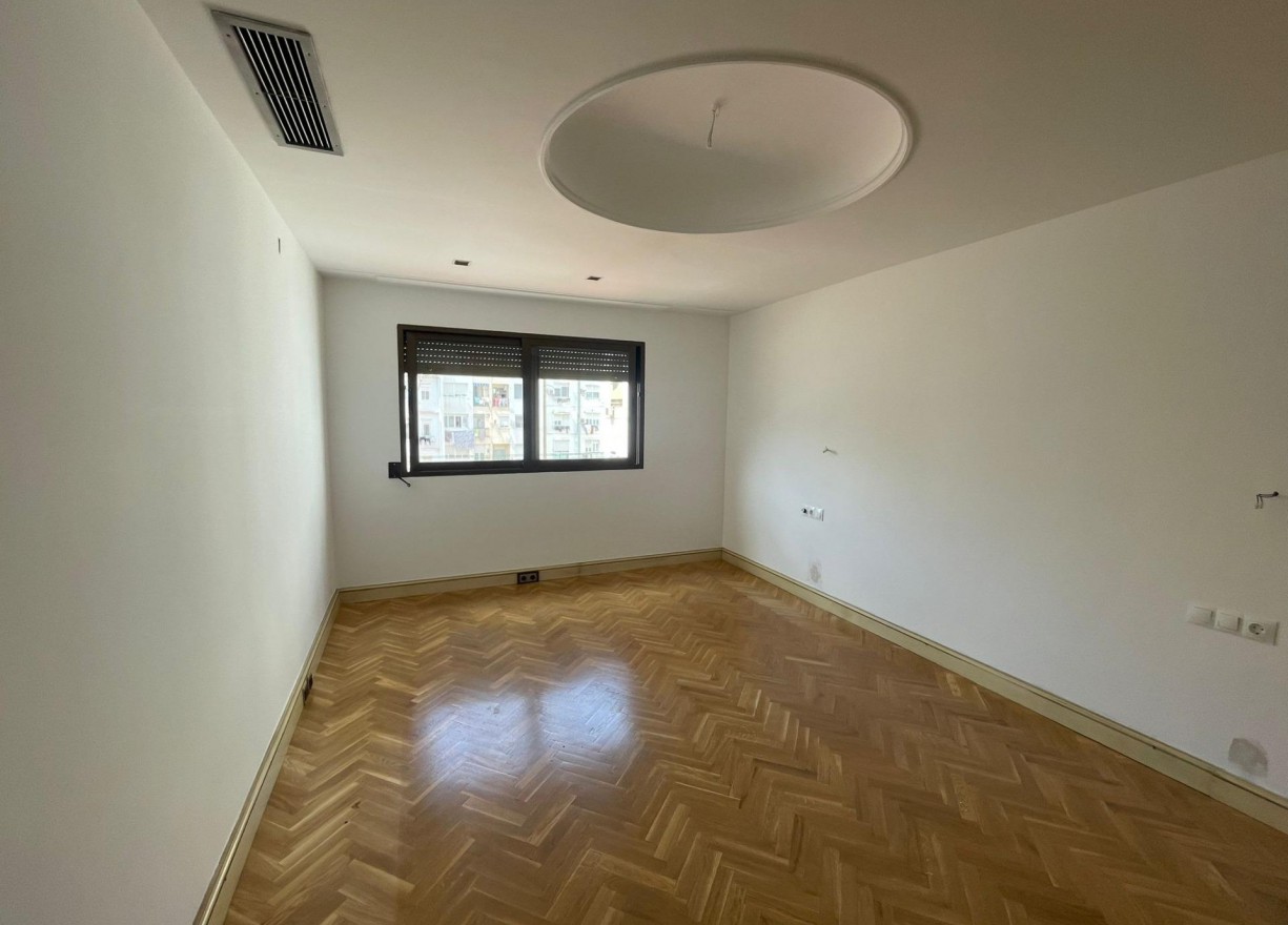 Long time Rental - Flat - Valencia - Gran Vía