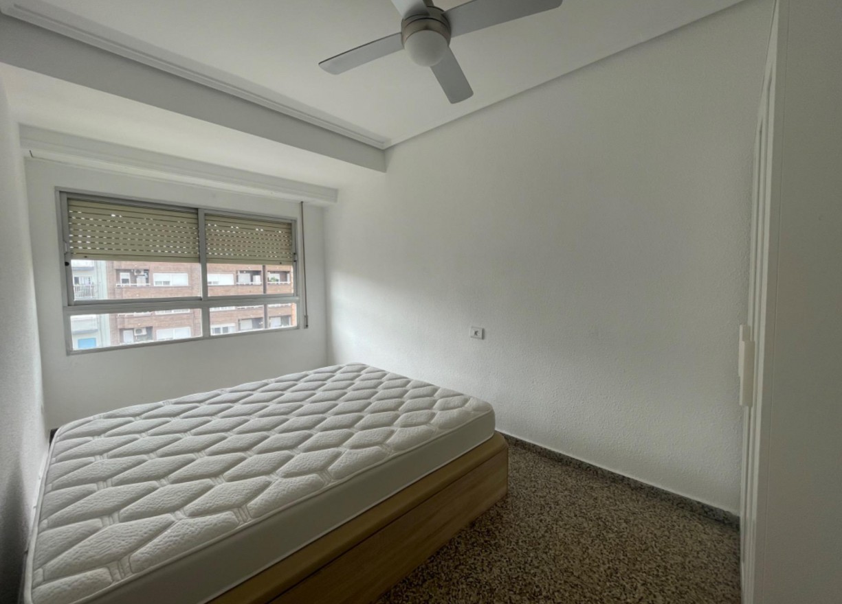 Long time Rental - Flat - Valencia - Mont-Olivet