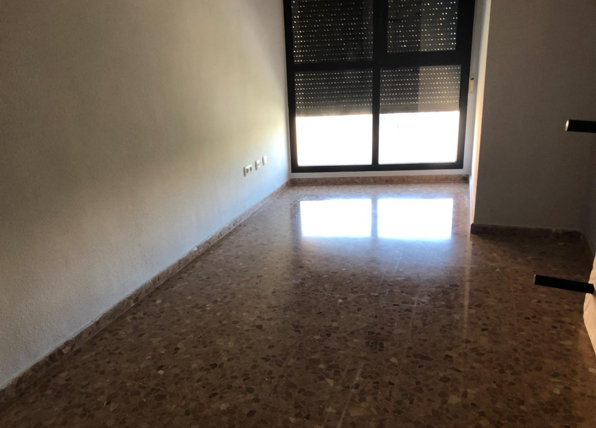 Long time Rental - Flat - Valencia - Nou Benicalap