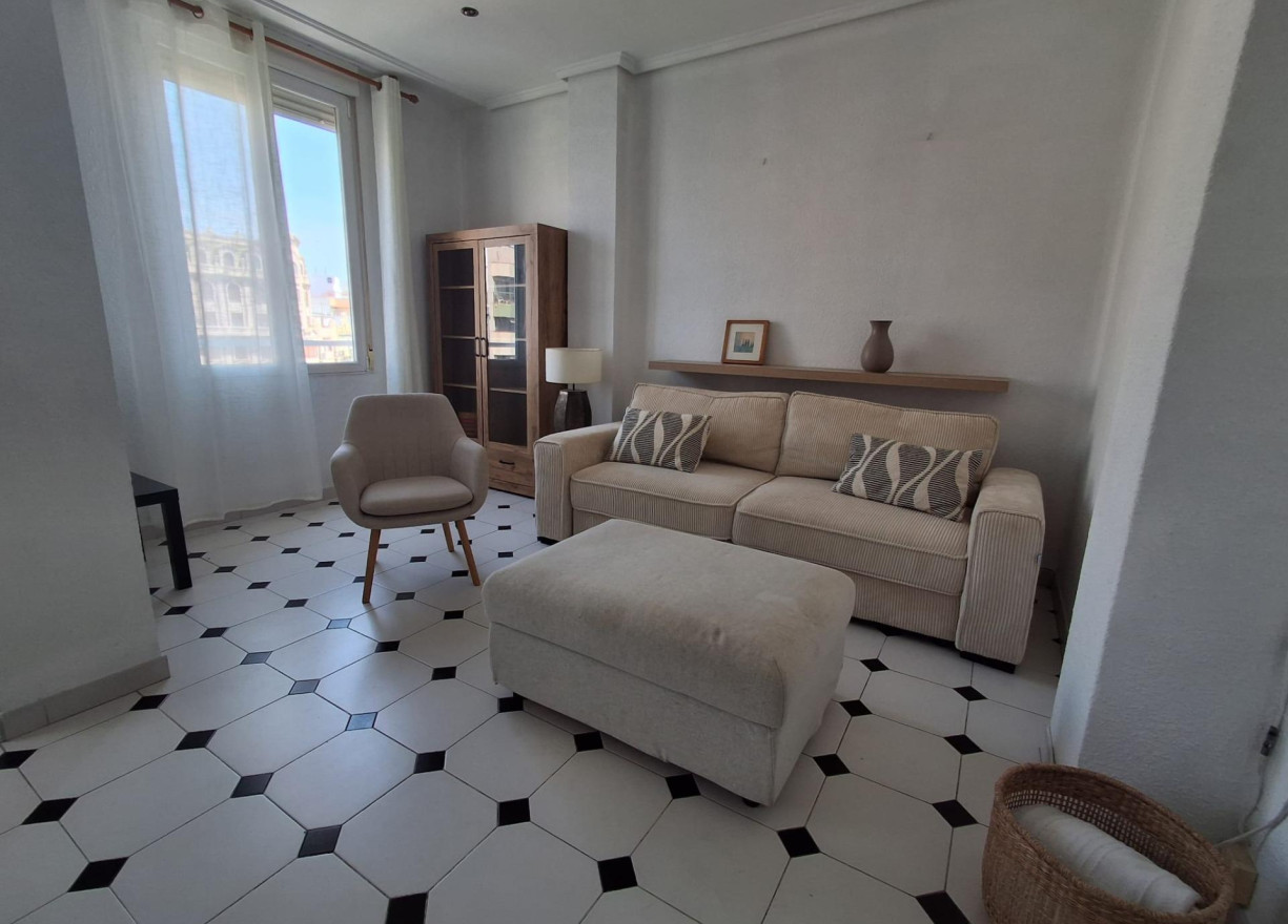 Long time Rental - Flat - Valencia - Russafa