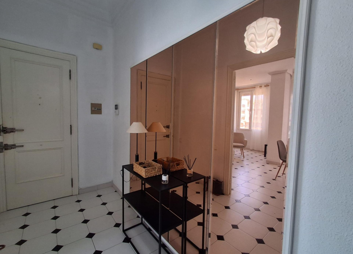 Long time Rental - Flat - Valencia - Russafa