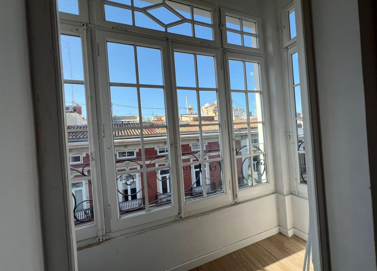 Long time Rental - Flat - Valencia - Sant Francesc