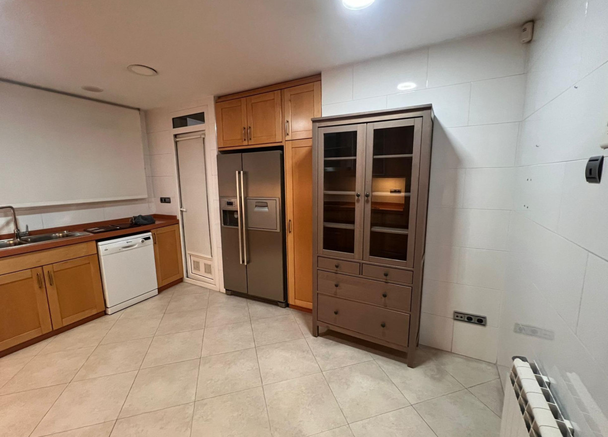 Long time Rental - Flat - Valencia - Sant Francesc