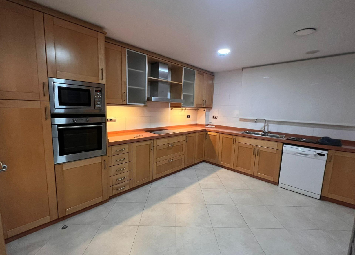 Long time Rental - Flat - Valencia - Sant Francesc
